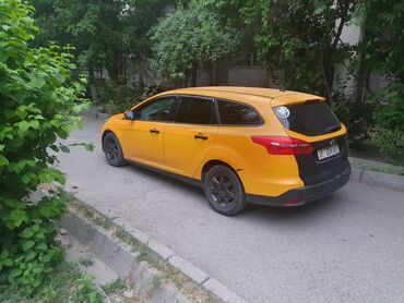 Ford: Ford Focus: 2015 г., 1.6 л, Механика, Бензин, Универсал