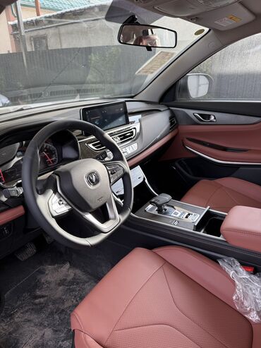 Changan: Changan CS75: 2025 г., 1.5 л, Автомат, Бензин, Кроссовер — 3