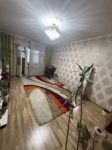 Батирлерди ижарага берүү: 3 бөлмө, Кулатов мкр., Риелтор, Жаныбарлары жок, 1 жылдан баштап, Жарым -жартылай эмереги бар — 4