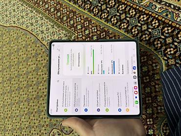 vr ochki: Samsung Galaxy Z Fold4
256/12 гб
Идеальное состояние — 2
