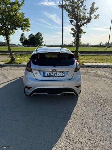 Ford: Ford Fiesta: 1.6 l. | 2013 έ. 210000 km. Χάτσμπακ
