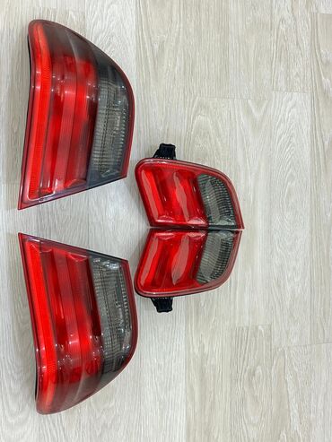 продам доски бу: Комплект стоп-сигналов Mercedes-Benz 2002 г., Б/у, Оригинал, Германия