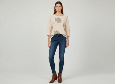 Jumpers: Women`s sweater, size L