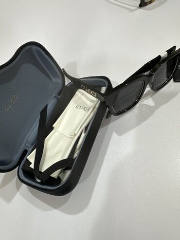 Eynəklər: Gün eynəyi, Gucci — 13