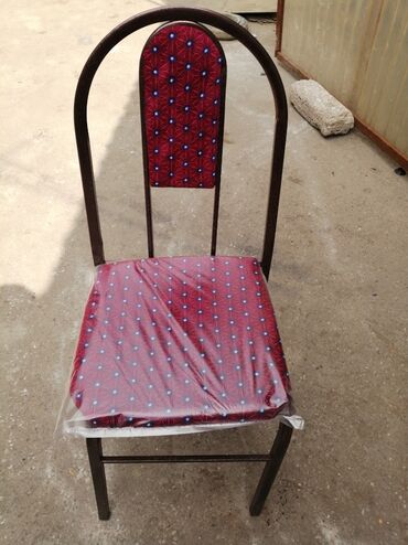 Stullar: Stullar Topdan və parakəndə satişi var. Stol stul dəstləri. Kafe üçün — 21