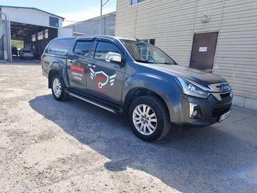 Грузовики: Isuzu D-Max: 2019 г., 2.4 л, Механика, Дизель, Пикап