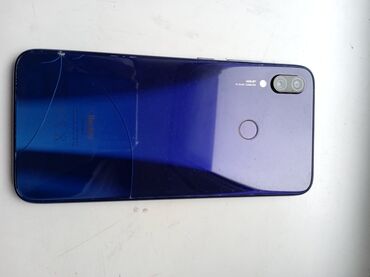 Apple iPhone: IPhone 5s, 16 ГБ, Чехол — 13