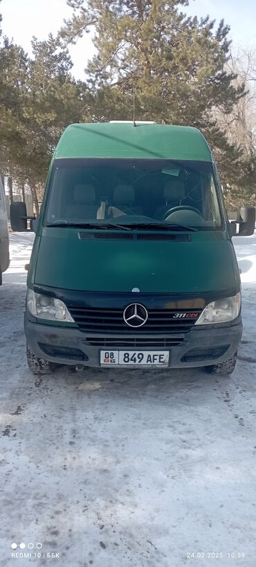 7 места машина: Mercedes-Benz Sprinter: 2002 г., 2.2 л, Механика, Дизель, Бус