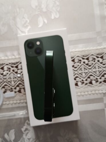 Apple iPhone: IPhone 13, 128 GB, Yaşıl, Zəmanət, Simsiz şarj, Face ID