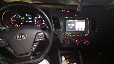 Kia: Kia K3: 1.6 l | 2017 il Sedan — 19