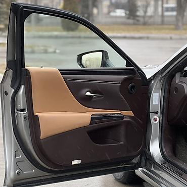 Lexus: Lexus ES: 2018 г., 2.5 л, Автомат, Гибрид, Седан — 13