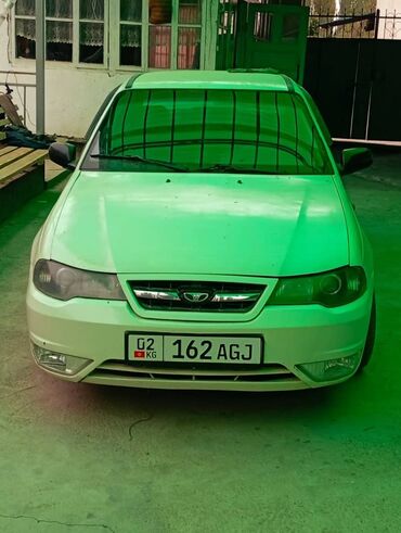 шина зимний: Daewoo Nexia: 2011 г., Седан