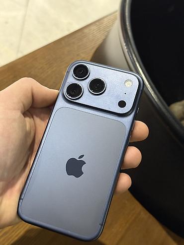 redmi 40: IPhone 17 Pro, Б/у, 256 ГБ, Blue Titanium, Защитное стекло, 100 % — 1