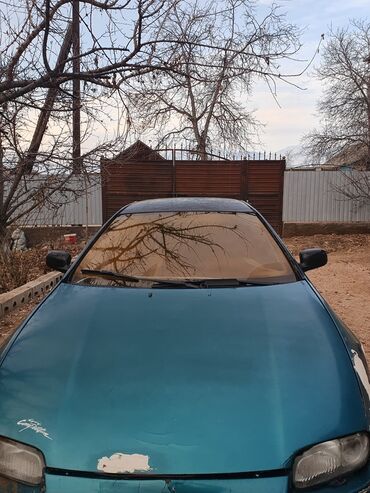 Mazda: Mazda 323: 1994 г., 1.6 л, Механика — 3