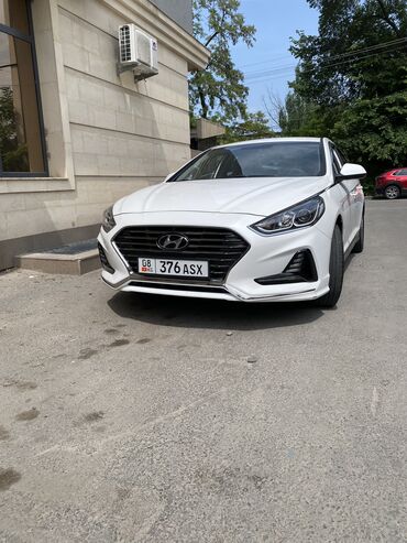 Hyundai: Hyundai Sonata: 2018 г., 2 л, Типтроник, Газ, Седан