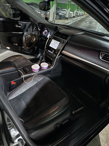 Toyota: Toyota Camry: 2017 г., 2.5 л, Автомат, Бензин, Седан — 10