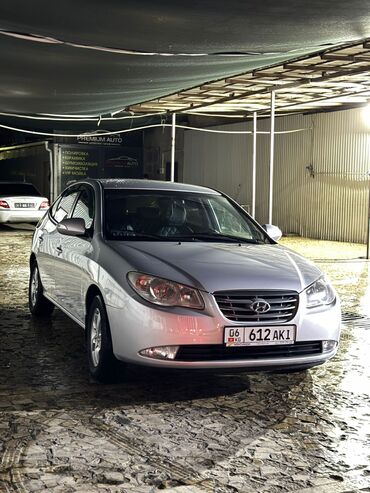 Hyundai: Hyundai Elantra: 2011 г., 1.6 л, Автомат, Газ, Седан