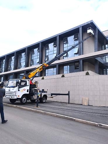 Автоуслуги: Hər növ hündürlük işləri üçün 30 metrə kimi 30 metr daxil olmaqla — 1