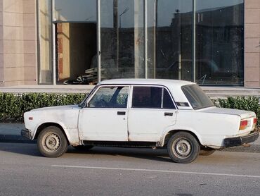 pikap niva satilir: VAZ (LADA) 2107: 1.5 l | 1987 il | 222222 km Sedan