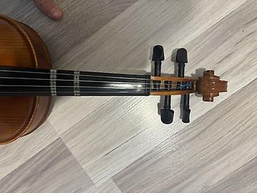 скрипка: Məhsul: Klassik skripka (4/4 ölçü) Təsvir: - Tam ölçülü 4/4 skripka — 6
