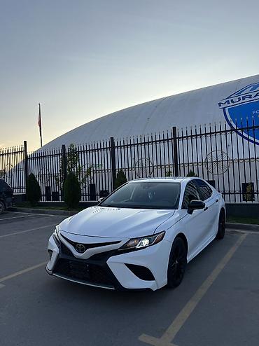 Toyota Camry: 2019 г., 2.5 л, Автомат, Бензин, Седан