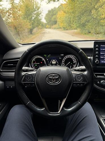 Toyota: Toyota Camry: 2021 г., 2.5 л, Автомат, Гибрид, Седан — 8