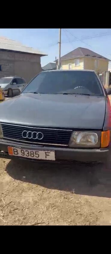 Audi: Audi 100: 1988 г., 2.2 л, Механика, Бензин, Седан