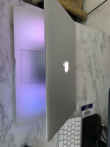 redmi 17 pro max: MacBook Pro 15" с аксессуарами - Экран: 15 дюймов, подсветка — 3