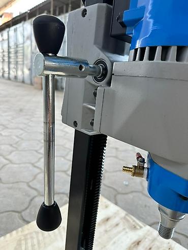 black decker: Установка алмазного бурения синего цвета, предназначенная для — 4