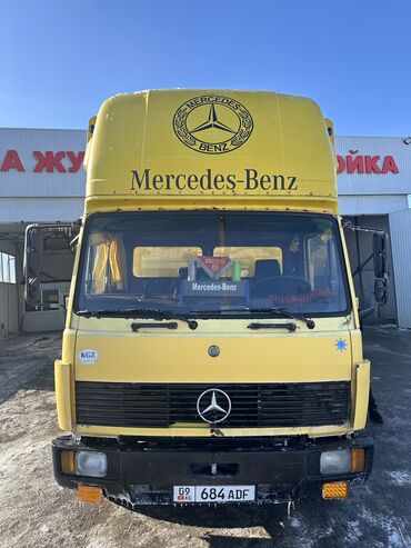 Грузовики: Грузовик, Mercedes-Benz, Стандарт, Б/у