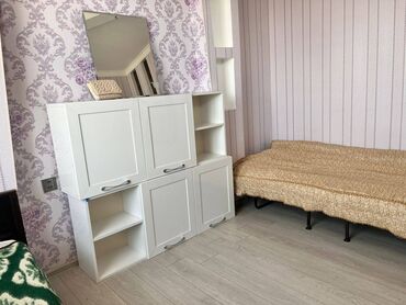 Uzunmüddətli kirayə mənzillər: 9 mkr,20 nömrəli poliklnikanın yanında,18 mərtəbənin,11-ci — 11