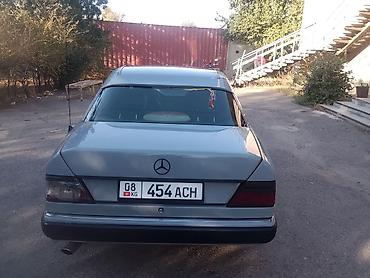 highlander 2012: Mercedes-Benz E-Class: 1991 г., 2.2 л, Механика, Бензин, Седан — 6