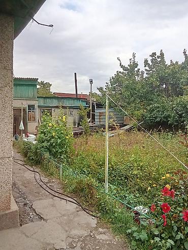 Продажа коттеджей и домов: Продается полдома,участок 4 — 9