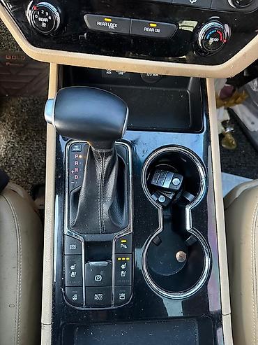 Kia: Kia Carnival: 2019 г., Минивэн — 8