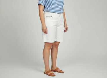obcisle spodenki: C&A, Shorts for women, size 4XL