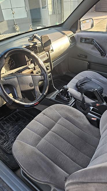 салквн тор: Volkswagen Passat: 1988 г., 1.8 л, Механика, Бензин, Седан — 1