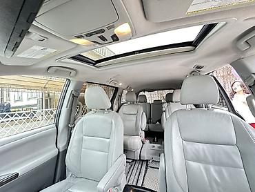 Toyota: Toyota Sienna: 2019 г., 3.5 л, Автомат, Бензин, Минивэн — 7