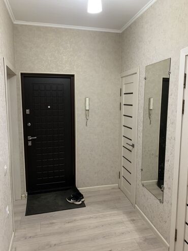 Продажа квартир: 1 комната, 35 м², Косметический ремонт — 2