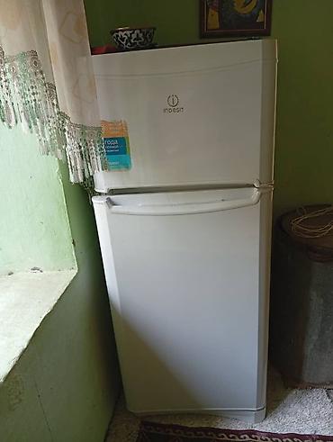 холод кж: Холодильник Indesit, двухкамерный, классический белый цвет. - — 1