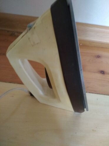 Ütülər və buxarlayıcılar: Pulsuz çatdırılma, Rayonlara çatdırılma, Ünvandan götürmə -da lalafo.az — 5 Ütülər və buxarlayıcılar: Pulsuz çatdırılma, Rayonlara çatdırılma, Ünvandan götürmə — 5