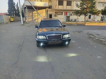 mercedes 208 d: Mercedes-Benz 240: 2.4 l | 1998 il Sedan — 3
