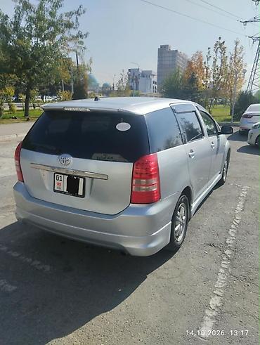 Toyota: Toyota WISH: 2003 г., 2 л, Автомат, Бензин, Минивэн — 2