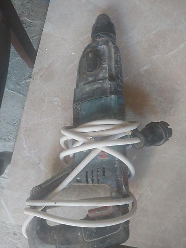 Elektrik perforator (drel-perforator) – şəbəkə ilə işləyən model -