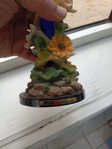 Vazalar: Bir vaza — 5