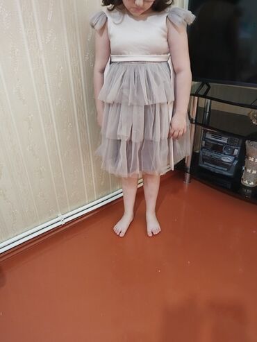 kilyos donlar: Детское платье цвет - Бежевый
