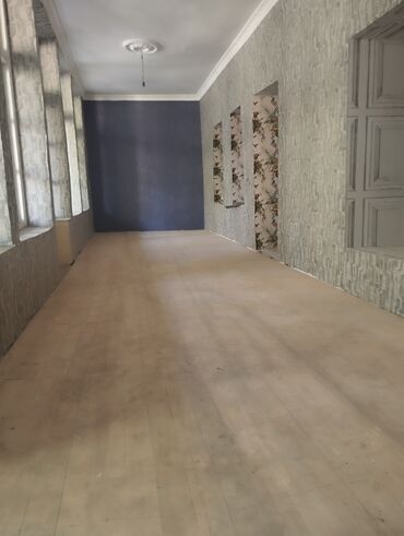 Həyət evləri və villaların satışı: Sabunçu qəs. 4 otaqlı, 3 kv. m — 5