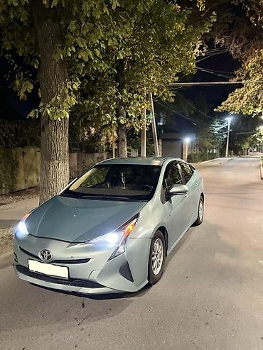 Унаа сатуу: Toyota Prius: 2016 г., 1.8 л, Вариатор, Гибрид, Лифтбек — 3