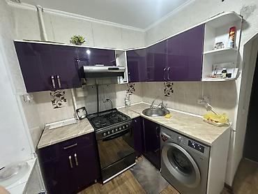 Продаётся кухонный гарнитур в хорошем состоянии. Фасады глянцевые