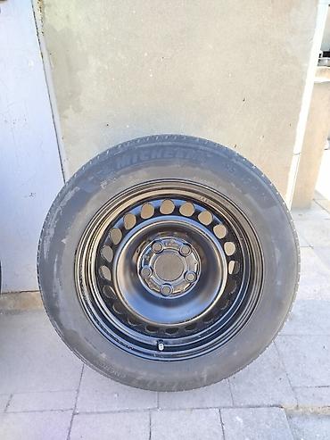 kia ehtiyat hisseleri oluxana: 5 bolt 15 lik zapas tekerkimi isdifade elemek olar eyrisi yoxdur — 2