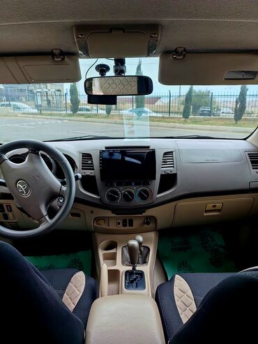 Toyota: Toyota Fortuner: 2.7 l | 2006 il Ofrouder/SUV — 9